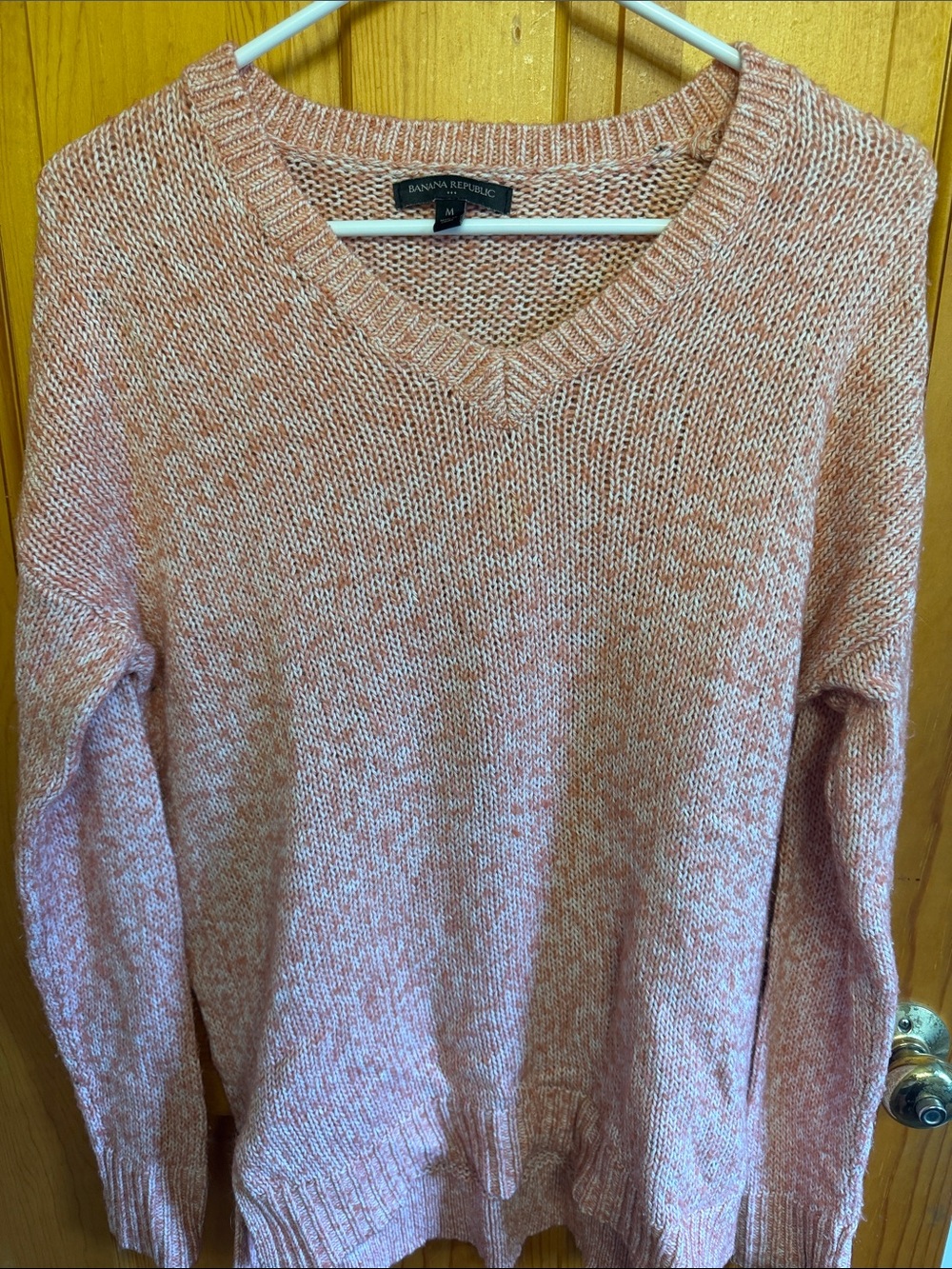 Banana Republic Dusty Pink Marled V-Neck Sweater
